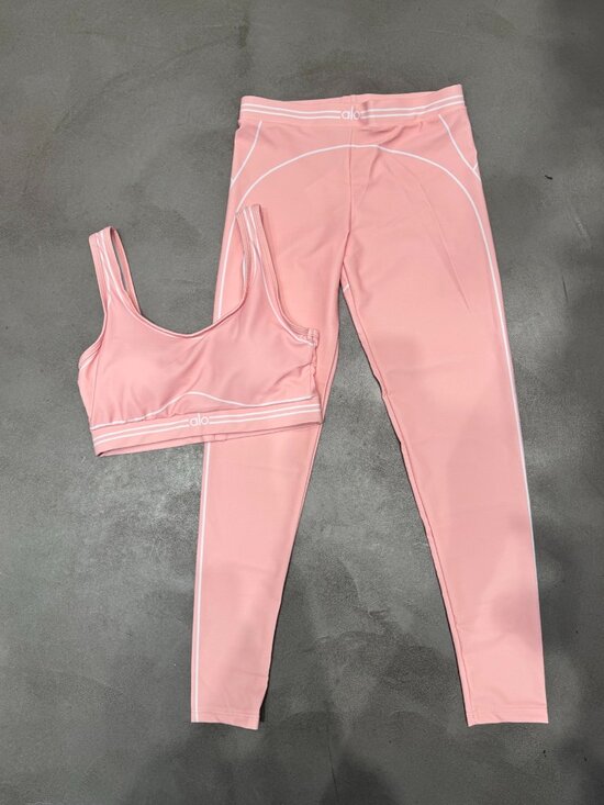 ALO Yoga Pants - Alo Yoga Pink Tracksuit